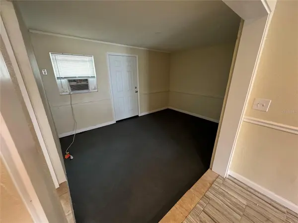 2111 FORKED CREEK DR, Englewood, FL 34223