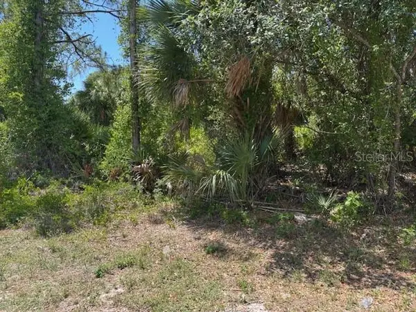 18431 FREMONT AVE, Port Charlotte, FL 33954