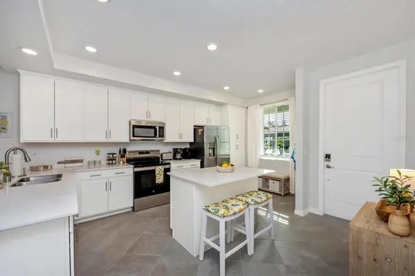 17595 OPAL SAND DR #105, Venice, FL 34293