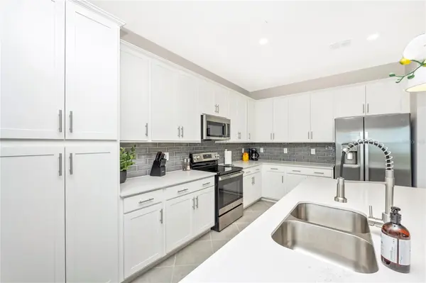 12140 WELLEN GOLF ST #401, Venice, FL 34293