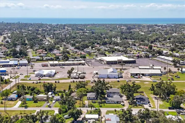2210,2212,2214 PARK RD, Venice, FL 34293