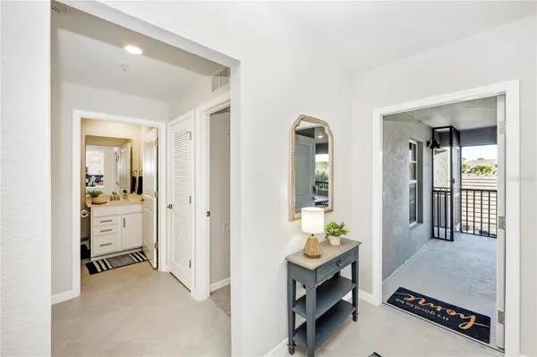 17500 OPAL SAND CT #207, Venice, FL 34293