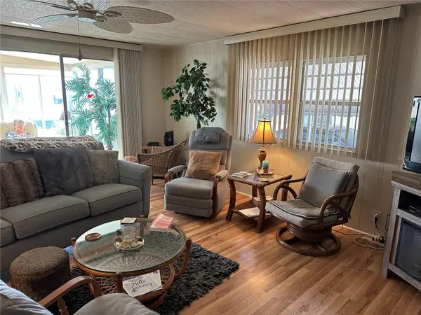 5800 FORSYTHIA RD, Venice, FL 34293