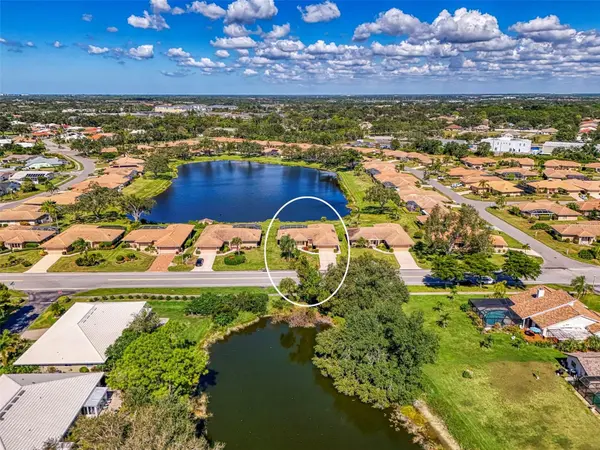 3168 E VILLAGE DR, Venice, FL 34293