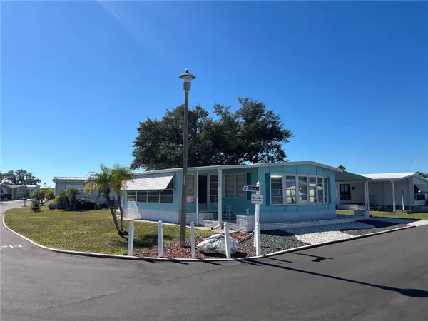518 CERVINA DR N, Venice, FL 34285