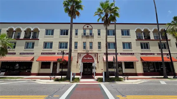 238 TAMPA AVE W #221, Venice, FL 34285