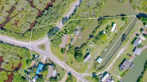 416 E Halifax AVE, Oak Hill, FL 32759
