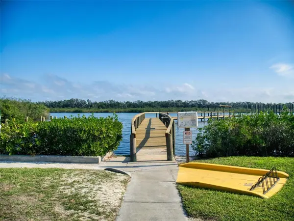 160 RED BASS LN, Edgewater, FL 32141