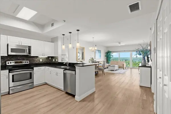 2 OCEANS WEST BLVD #702, Daytona Beach, FL 32118