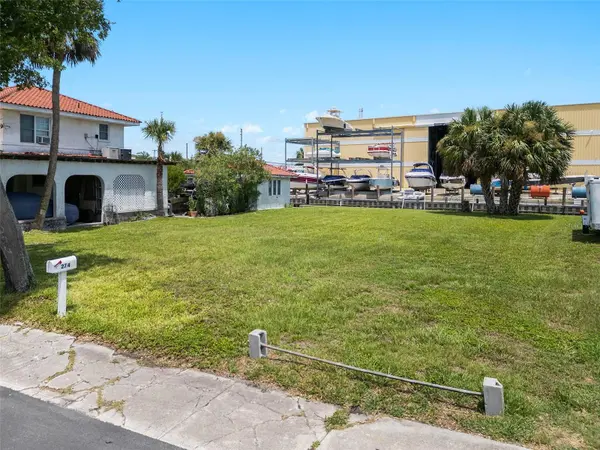 274 LEXINGTON DR, Daytona Beach, FL 32114