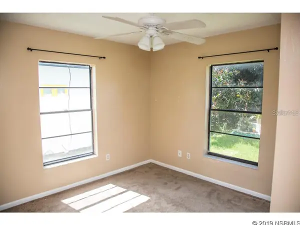 6318 TURTLEMOUND RD, New Smyrna Beach, FL 32169