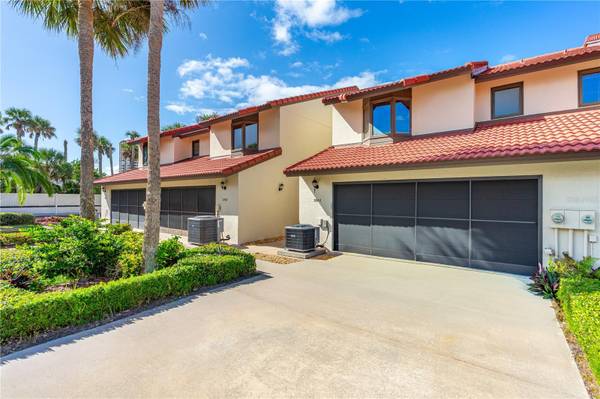 2966 OCEANS TRCE, Daytona Beach Shores, FL 32118