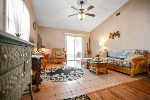 2835 NORDMAN AVE, New Smyrna Beach, FL 32168