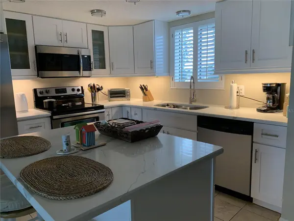 815 OCEAN SHORE BLVD #8A, Ormond Beach, FL 32176