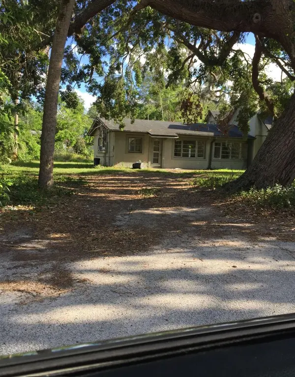 226 WILDWOOD AVE, Edgewater, FL 32132