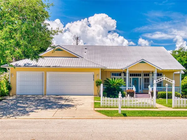2815 BAY SIDE DR, New Smyrna Beach, FL 32168