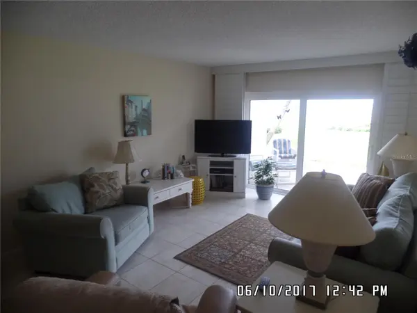 815 OCEAN SHORE BLVD #9, Ormond Beach, FL 32176