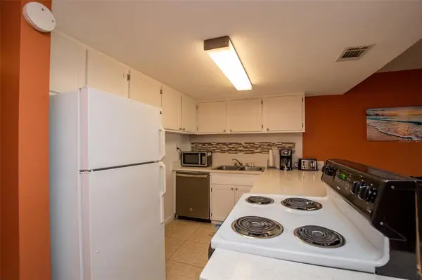 4849 SAXON DR #C202, New Smyrna Beach, FL 32169