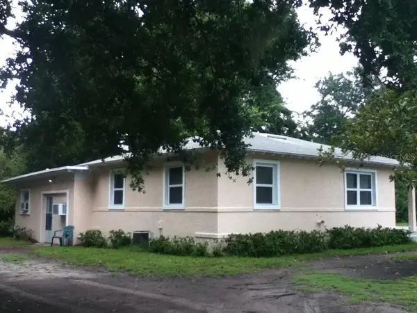 486 OAK ST, New Smyrna Beach, FL 32168