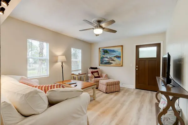 388 N GLENCOE RD, New Smyrna Beach, FL 32168