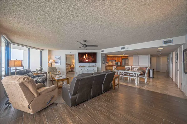 3855 S ATLANTIC AVE #1004, Daytona Beach, FL 32118