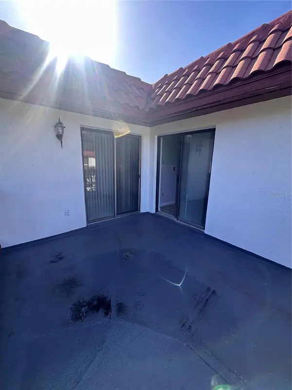 2016 OAK MEADOW CIR, South Daytona, FL 32119
