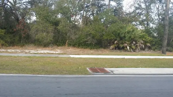 3710 SANDLOR DR, Deltona, FL 32738