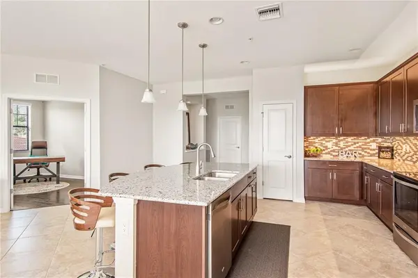 23508 AWABUKI DR #202, Venice, FL 34293