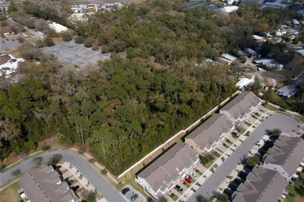 E. 10th Street COUNTRYMEN COURT., Apopka, FL 32703
