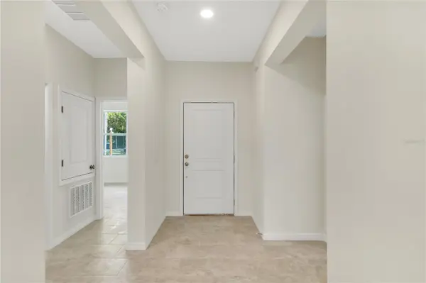 206 W CRESCENT DR, Lakeland, FL 33805