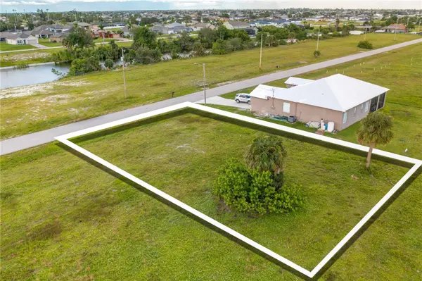 1718 NW 8TH TER, Cape Coral, FL 33993