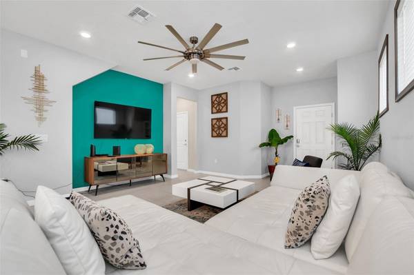 1870 SUMMER DR, Davenport, FL 33897
