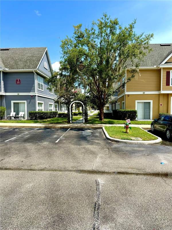 2606 LODI CIR #105, Kissimmee, FL 34746