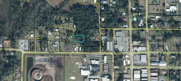 810 KING ST, Graceville, FL 32440