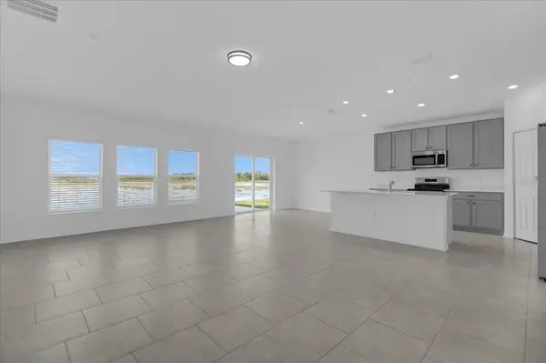 4939 WORCHESTER DR, Kissimmee, FL 34746