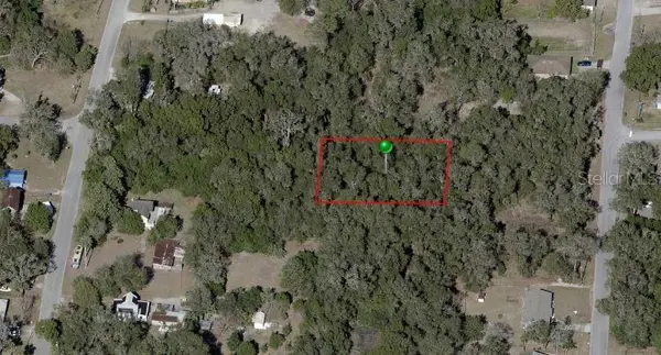 E BERLIN ST, De Leon Springs, FL 32130