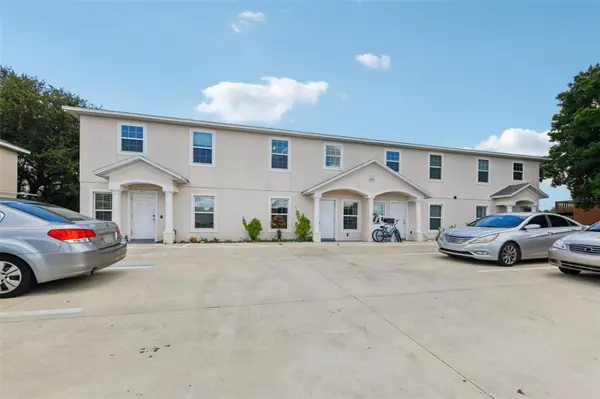 210 MAJORS LN #B, Kissimmee, FL 34743