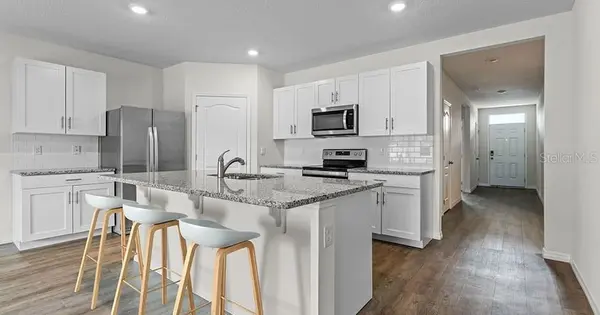 2429 MAIDENS BLUFF AVE #Cali, Davenport, FL 33837