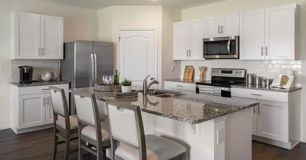 2429 MAIDENS BLUFF AVE #Hayden, Davenport, FL 33837