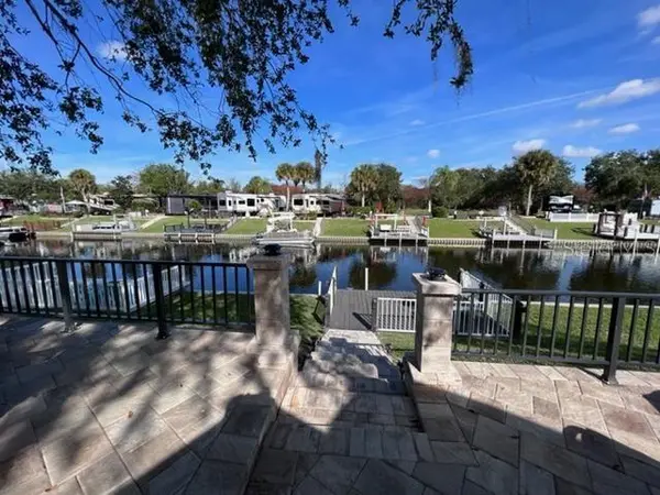 436 WATERWAY DR, River Ranch, FL 33867