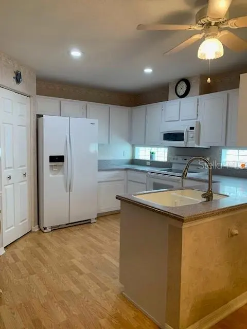 11447 SW 69TH CIR, Ocala, FL 34476