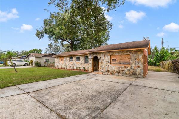 6427 SUNSHINE ST, Orlando, FL 32818