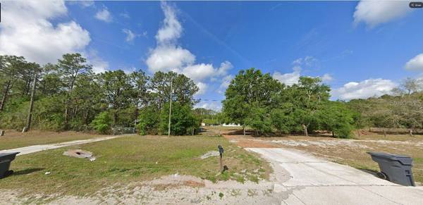 COMMONWEALTH AVE N, Polk City, FL 33868