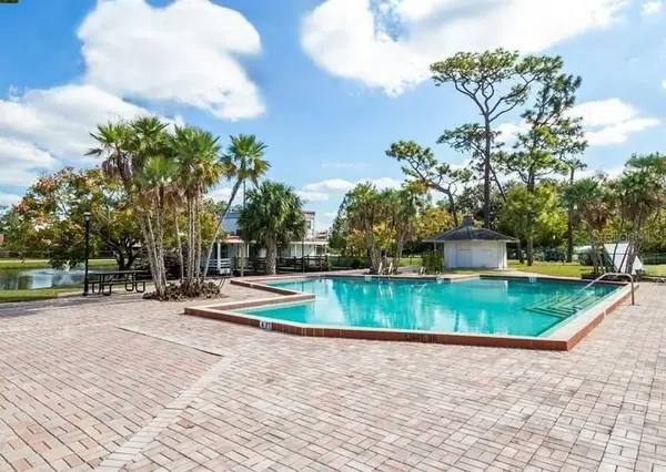 6039 VILLAGE CIR #BLDG C, Orlando, FL 32822