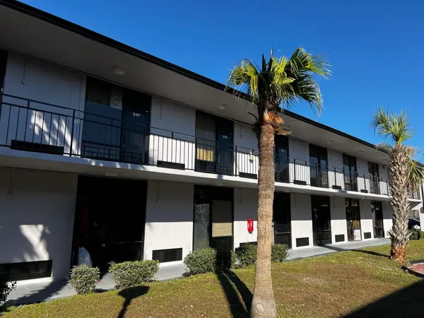 8421 S ORANGE BLOSSOM TRL #441, Orlando, FL 32809