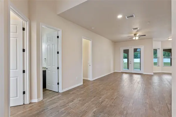 1943 SIPES AVE, Sanford, FL 32771