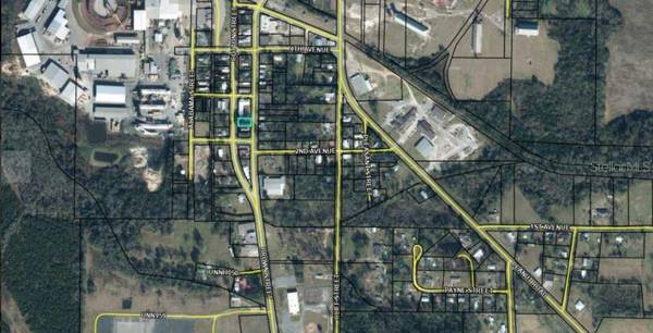 5279 BROWN ST, Graceville, FL 32440