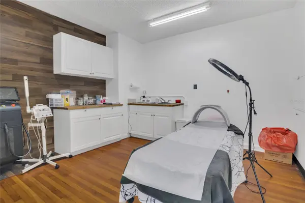 120 S DILLARD ST, Winter Garden, FL 34787