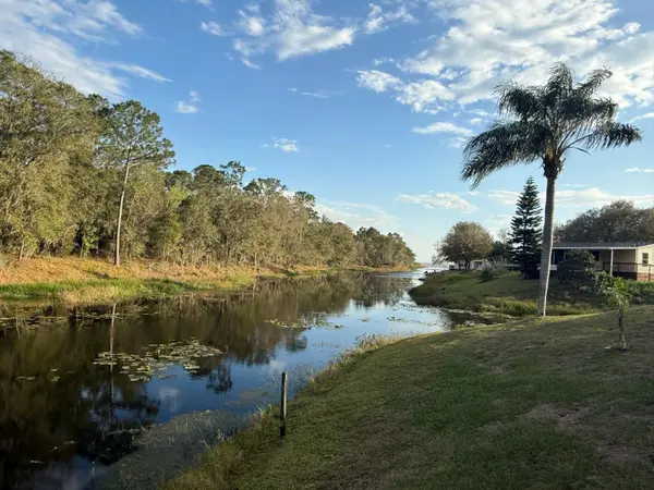 CANAL CT, Lake Wales, FL 33859