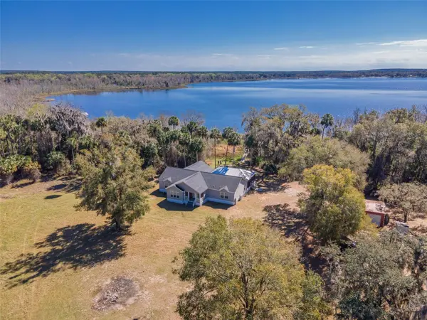 17482 SE 34TH LN, Ocklawaha, FL 32179